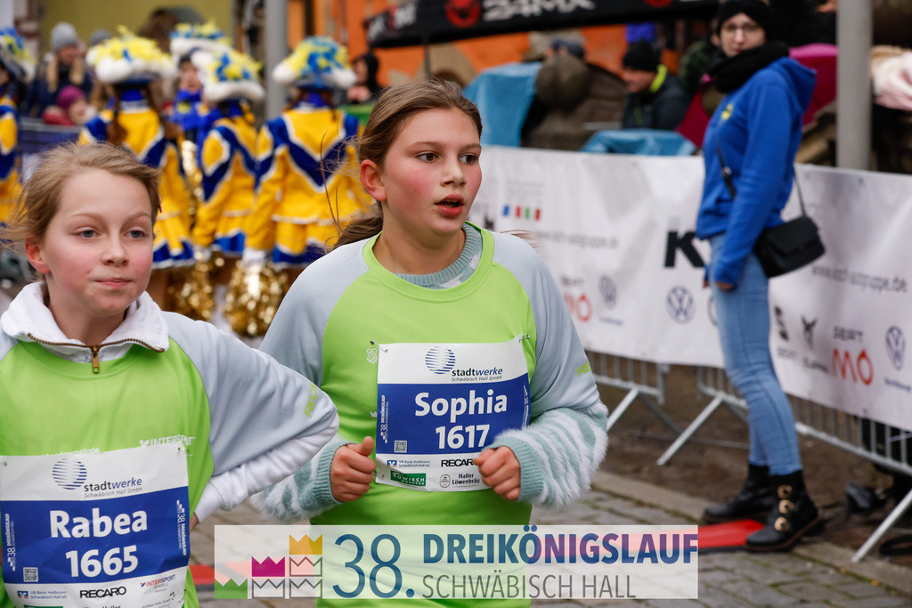 1700m Stadtwerke Jugendlauf | 3 Koenigslauf 2024 1700m Stadtwerke Jugendlauf - Realisiert mit Pictrs.com