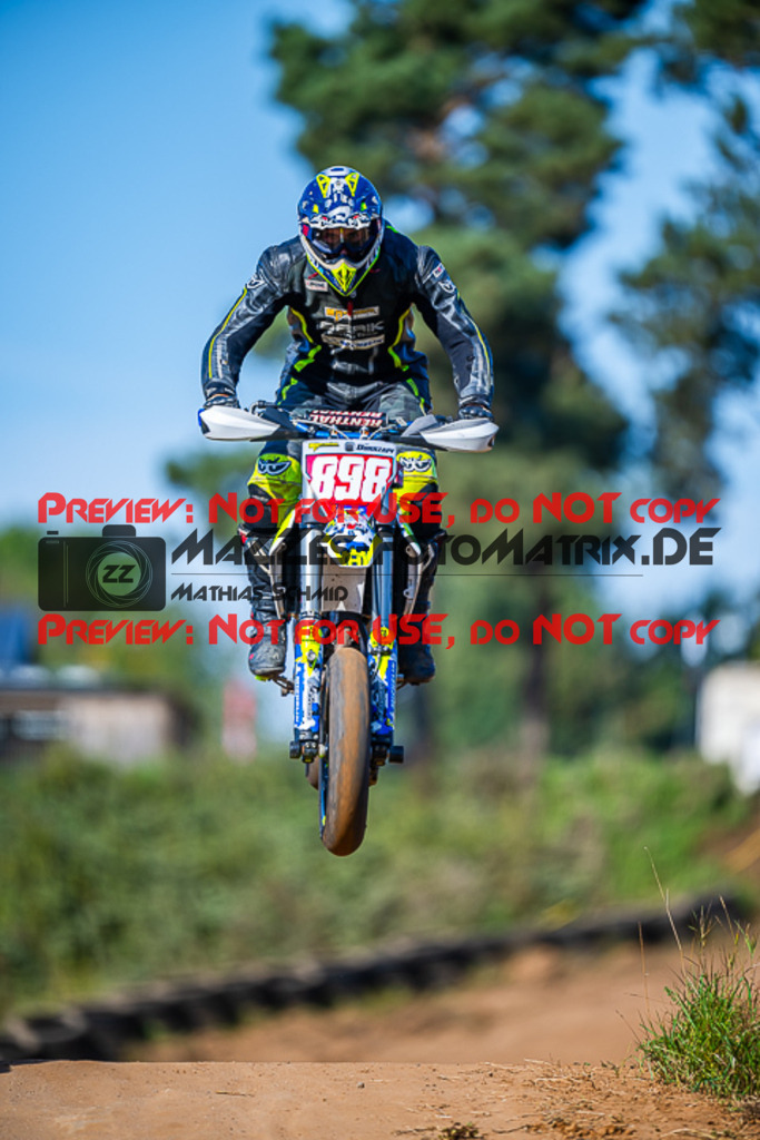 MaZZes_FotoMatrix_230916_1444 | S4