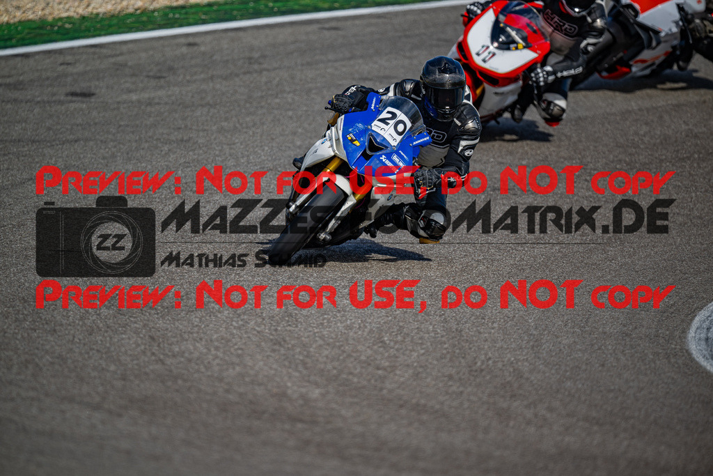 MaZZes_Fotomatrix_20260406_6007705_3467-2 | GELB