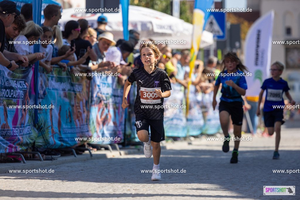 VJ__3163 | Stadtlauf Erding 2025 #stadtlauferding #erdingstadtlauf #stadtlauf_erding #laufmotivation #trisporterding #yourpictrs #sportshot_your_pictrs