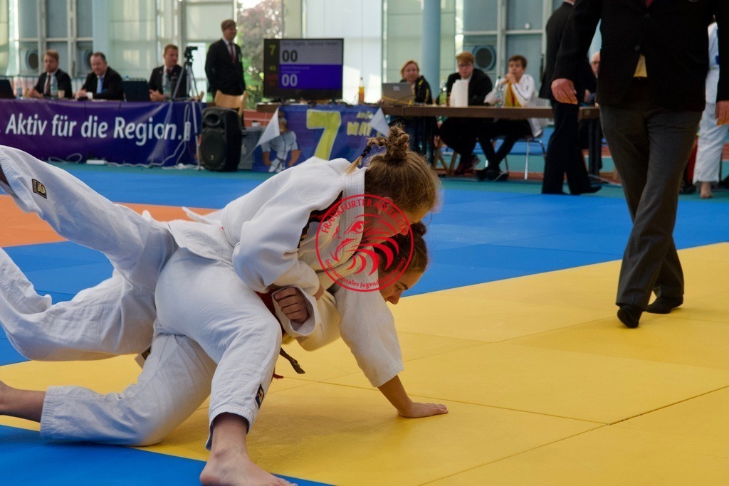 RAS_8046 | Fotos vom Adler Cup - Pictures from Adler Cup

Hier findet Ihr alle Eindrücke und großen Momente der Adler Cup Wochenenden. Here you will find all impressions and great moments of the Adler Cup weekends. - Realisiert mit Pictrs.com