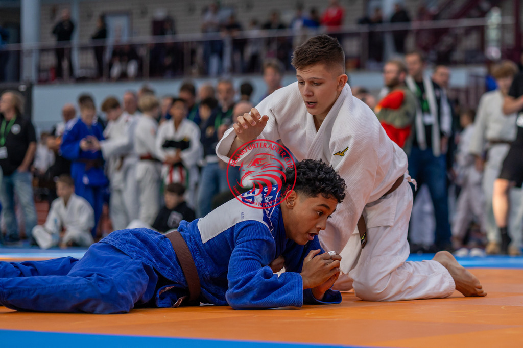 Internationaler Adler Cup 2024 | Foto vom Internationalen Adler Cup Judo Turnier im Sport- und Freizeitzentrum Kalbach im Oktober 2024 - Realisiert mit Pictrs.com