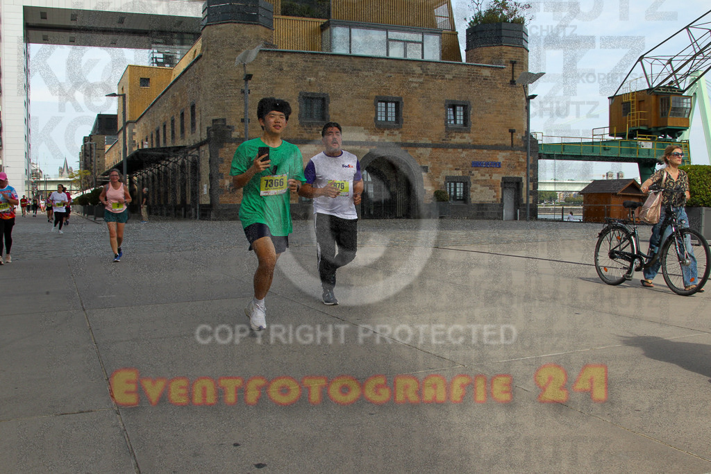 250920_1336_EV4_6236 | Sportfotografie im Rhein-Sieg Kreis, Köln, Bonn, NRW, Rheinland Pfalz, Hessen, etc. Unser Tätigkeitsfeld umfasst den Laufsport vom Volkslauf über den Marathon, Duathlon, Triathon bis zum Ultralauf wie Kölnpfad Ultra oder Schindertrail.