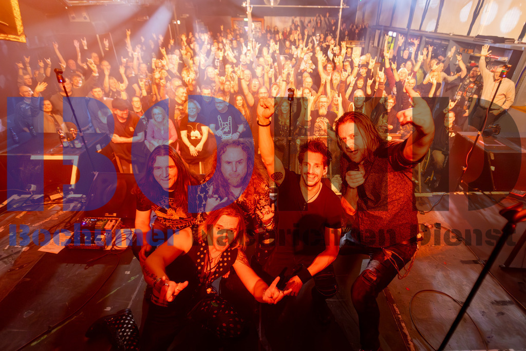 SES_NURDIO20250102-91 | bond - Realisiert mit Pictrs.com