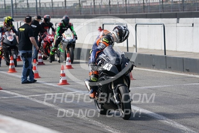 2023_05_15_PBK_11939 | Sportfotografie; SlowMotion; Video; Rennstrecke; Hafeneger; Speer; Racing; RSE; BMW; CBO; Trackday; Motorsportarena; Hockenheimring; Brno; Most; Barcelona; Valencia