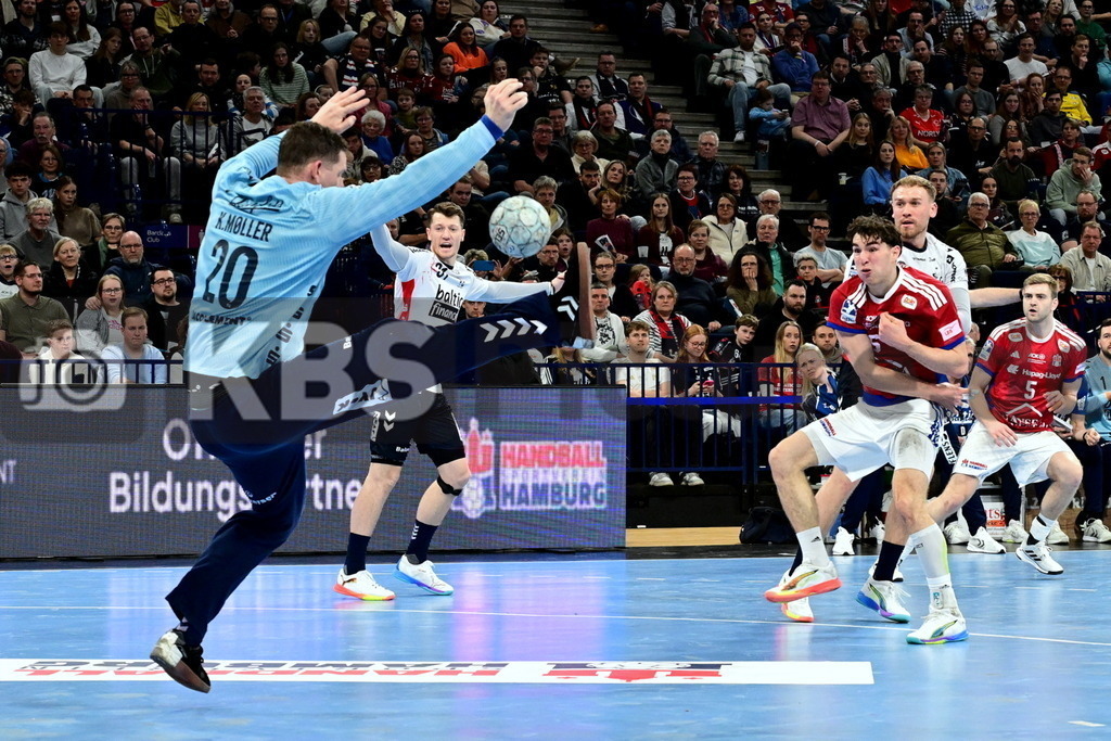 KBS Picture_HSVH-SGFl-Handewitt_034 | v.l. Moeller Kevin (SG Fl.-Handewitt) , Kofler Elias (HSV Hamburg) ,Sportarena :  Barclays Arena Hamburg, - Realisiert mit Pictrs.com