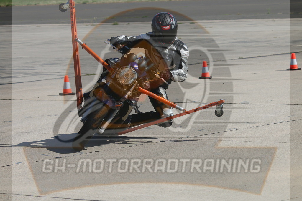 IMG_3648 | gh-motorradtraining-foto.de - Realisiert mit Pictrs.com