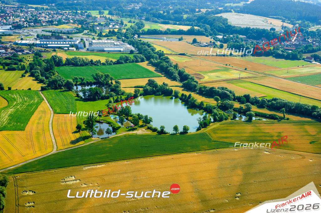 Die Luftaufnahme Johannisthal - Küps wurde vom UL-Flugzeug (keine Drohne) aus fotografiert.Hohe Druck- Auflösung-die Geschenkidee!