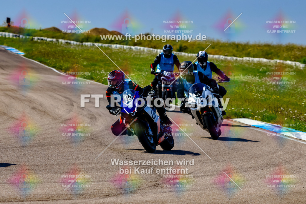 044-3781 | Hier findet Ihr Bilder von Touristenfahrten auf der Nürburgring Nordschleife oder von anderen Veranstaltungen die ich besucht habe. Viel Spass beim Durch Schauen 