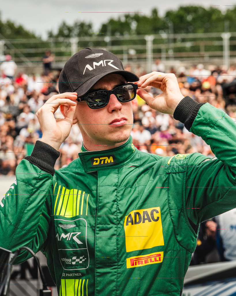 TXO05819 | Exklusive Motorsport-Fotografie aus Leipzig von TXO Media – für Rennfahrer, Teams & Sponsoren. Sausemuth liefert starke Bilder, die Emotion zeigen. Jetzt buchen & glänzen! - Realisiert mit Pictrs.com