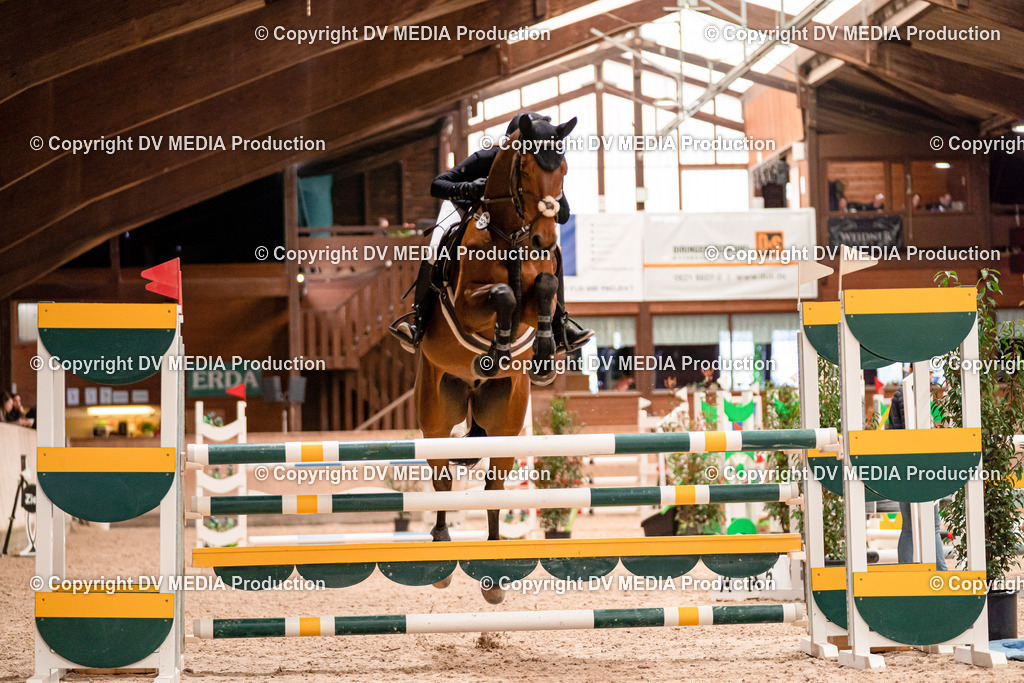 Springen Tag 1-442 | dv-media-shop - Realisiert mit Pictrs.com