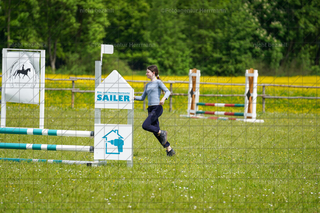 20230521-FAH06184 | Frühjahrsturnier, Landsberg am Lech, 2023, Reitclub Landsberg, Turnierbilder, Fotos Turnier Landsberg, Fotoagentur Herrmann, Turnierfotografen Bayern, Reitsport Fotograf, Pferde Fotograf