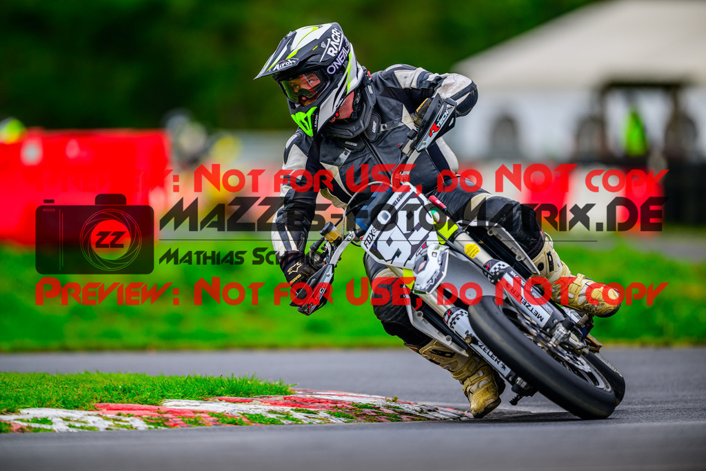 MaZZes_Fotomatrix_20251003_6007705_7552 | S4