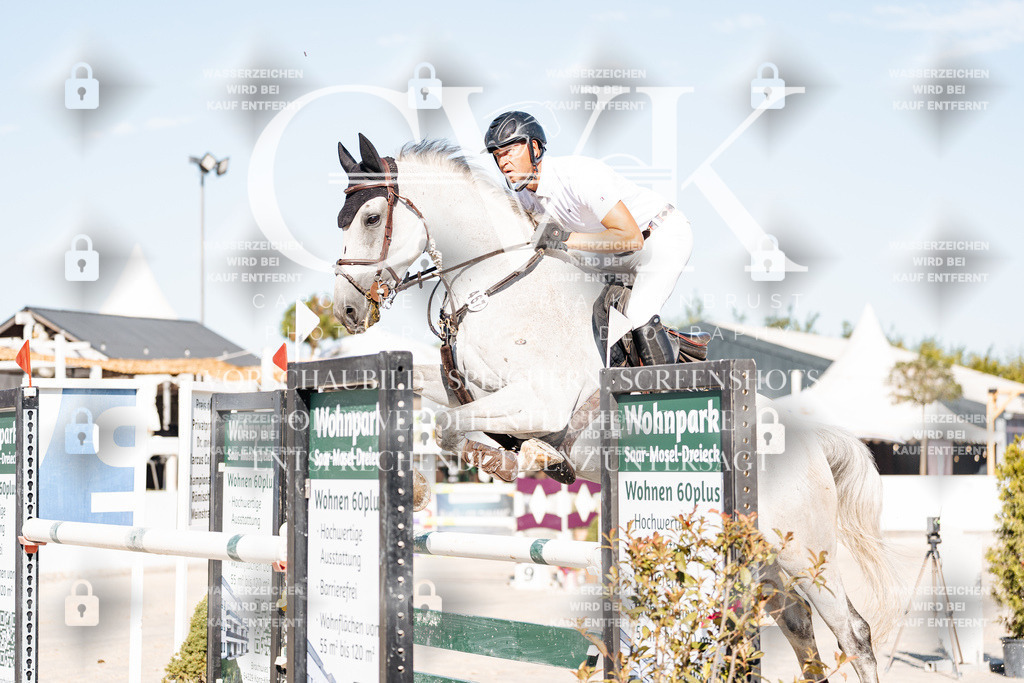 CK904402 | Turnierfotografie Pferdefotografie Trier Rheinland-Pfalz Pferdesport Reitsport Tierfotografie Sportfotografie Pferdevideo Pferdevideografie Equestrianvideography equestrianphotography  - Realisiert mit Pictrs.com