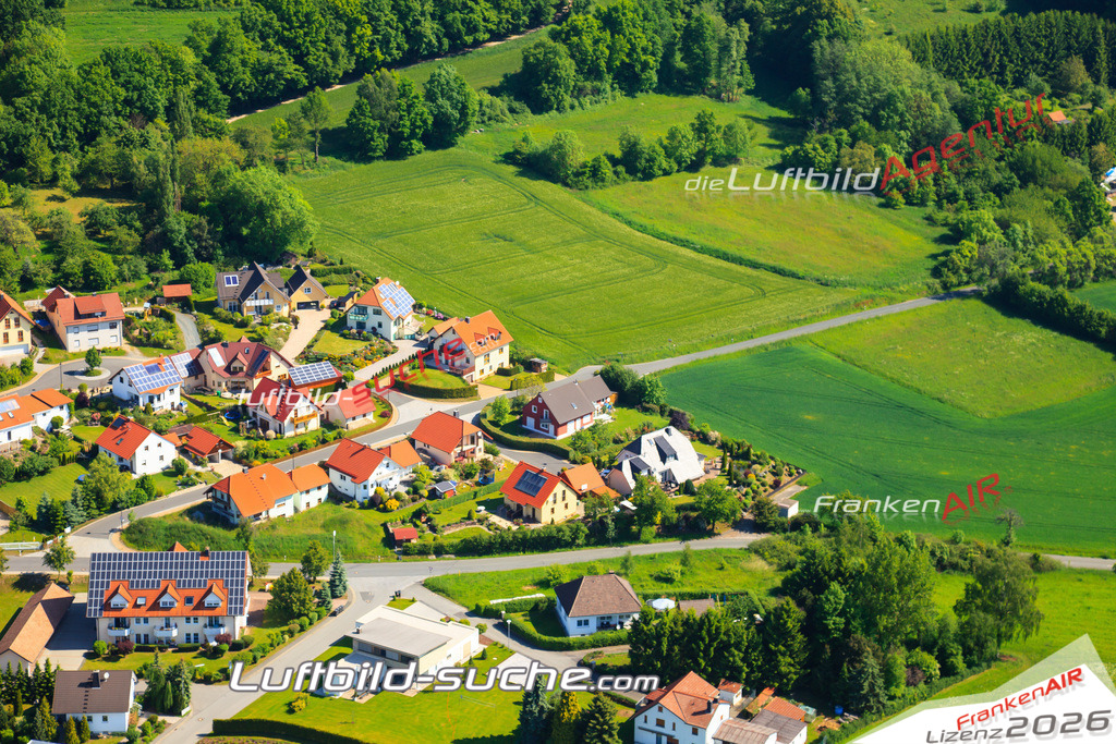 Die Luftaufnahme Schmoelz - Küps wurde vom UL-Flugzeug (keine Drohne) aus fotografiert.Hohe Druck- Auflösung-die Geschenkidee!
