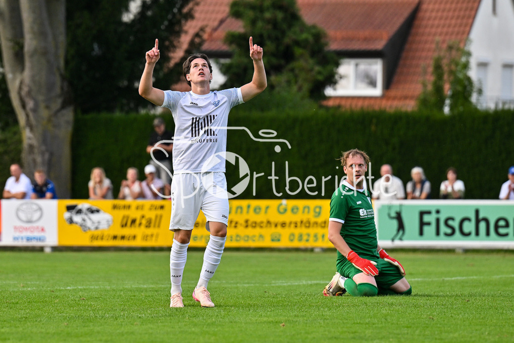 BC Aichach - SF Bachern | Jubel nach 3-0 Aichach 18