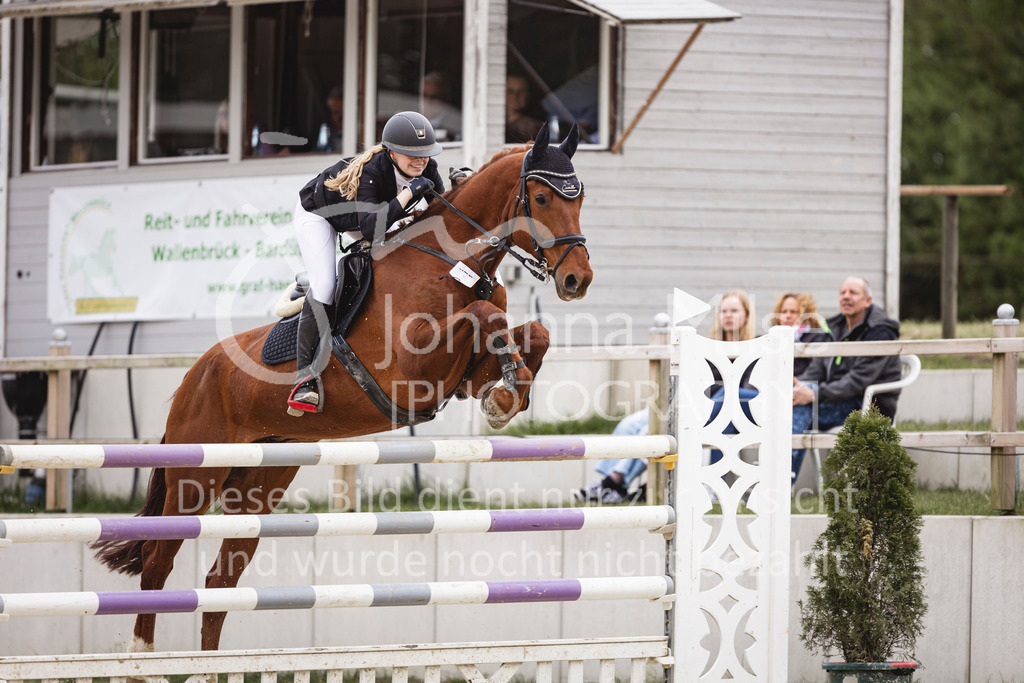 240428_Spenge_Stil-S-128 | Deine schönsten Turniermomente als professionelle Fotos! Entdecke hochwertige Pferdesport-Fotografie im Online-Shop. Jetzt Fotos finden & bestellen!