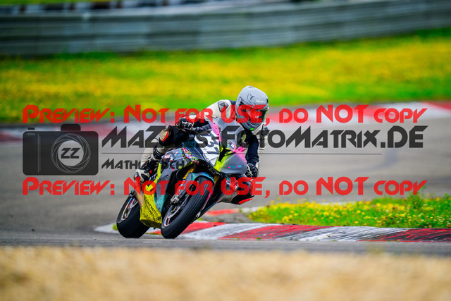 MaZZes_FotoMatrix_240804_6007705_1704 | Fotograf Mathias Schmid
Sportfotograf,
Eventfotograf,
Hochzeitsfotograf,
Portraitfotograf