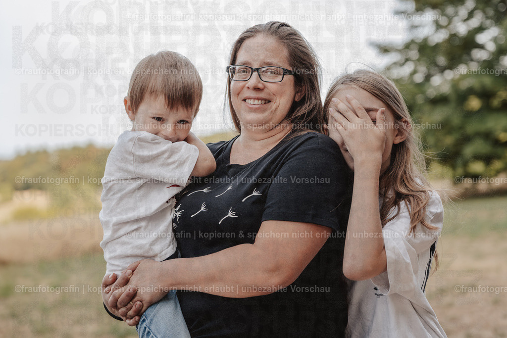 Fraufotografin_O3A2928 | Isabelle Schiminski ist ein Kitafotograf für Wiesbaden, Rheingau, Kiedrich, Untertaunus, Bad Schwalbach, Taunusstein und Mainz