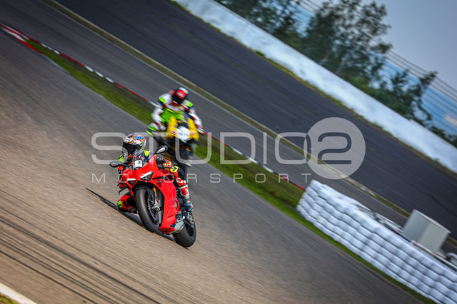 0012-240624_NR-009_12 | Deine Full-Service-Agentur für ✔️Videoproduktionen und ✔️Motorsportfotografie Jetzt Angebot anfragen!