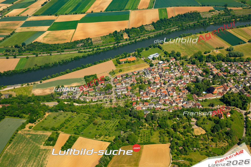 Das Luftbild zeigt Heinsheim Bad Rappenau - Die Luftaufnahme wurde 2023 vom UL-Flugzeug aus erstellt ( keine Drohne ) - Hochauflösende Luftaufnahme - Für grossformatige Ausdrucke geeignet. Die Geschenkidee !Mit Lizenz und Bildrechte bestellbar