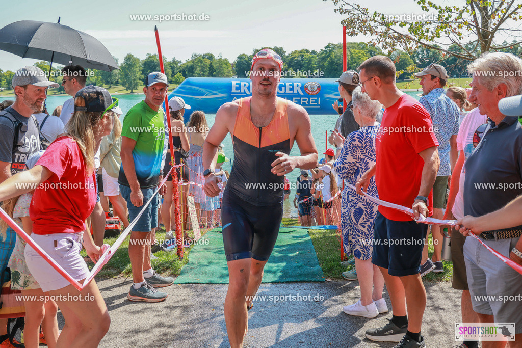 AR7_9299 | Karlsfeld Triathlon 2025 #karlsfeldtriathlon #karlsfeldtriathlon2025  #karlsfeldrace  #yourpictrs #triathlon_karlsfeld #tsveintrachtkarlsfeld #sportshot_your_pictrs @Sportshotphotography @Triathlon Karlsfeld - TSV Eintracht Karlsfeld Triathlon Copyright: www.sportshot.de