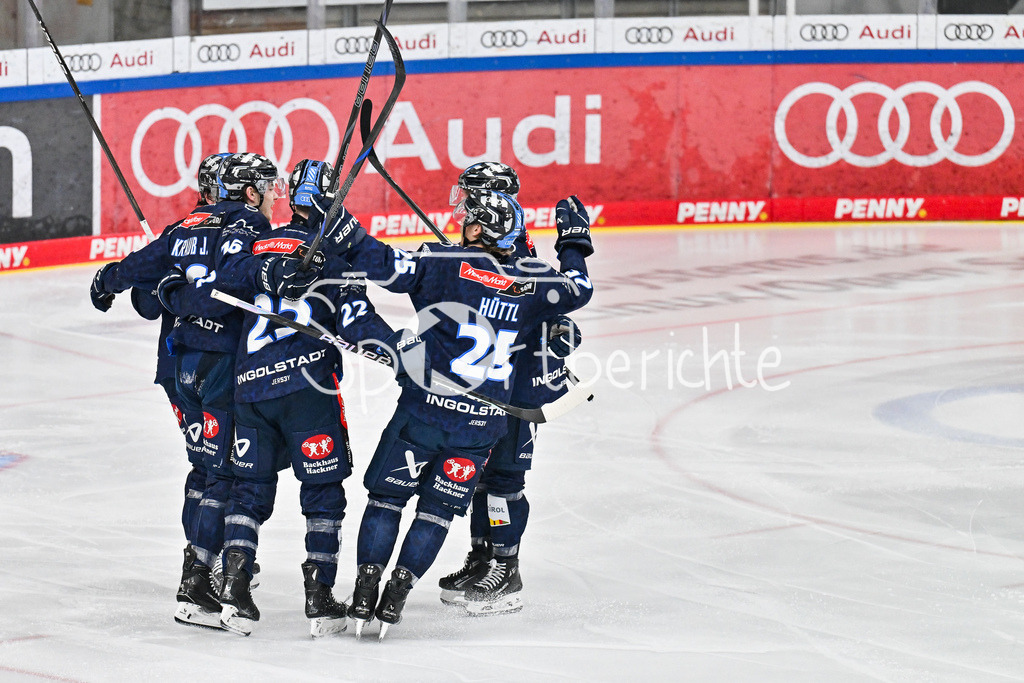 ERC Ingolstadt - Nuernberg Ice Tigers | Jubel der Hausherren nach dem Treffer zum 1-1 durch Johannes KRAUSS (ERC Ingolstadt 16) / Tor / Torschuetze / Freude / Happy / DEL: ERC Ingolstadt - Nuernberg Ice Tigers, Saturn-Arena am 26.03.2025