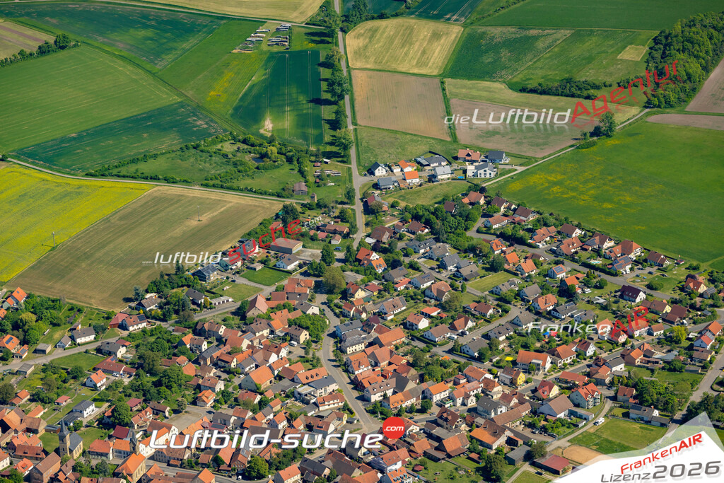 Luftaufnahme  Westheim  Knetzgau Das Luftbild wurde 2025 vom UL-Flugzeug heraus erstellt ( keine Drohne ) - Hochauflösende Luftaufnahme -Nicht vergleichbar mit Google Maps oder Satelittenbilder- Die Geschenkidee !Mit Lizenz und Bildrechte bestellbar