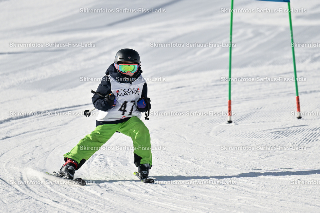 SRS_19.12.2025_0133 | SRS_19.12.2025_0133 - Realisiert mit Pictrs.com