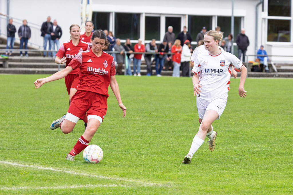 HÄRFCH_250914_0701 | FC Härtsfeld 03 vs. 1.FC Heidenheim 1846 II, Fußball, Frauen, Bezirksliga, 2025/2026, 1. Spieltag, 14.09.2025 in Dischingen(Foto: Michael Bulling) - Realisiert mit Pictrs.com