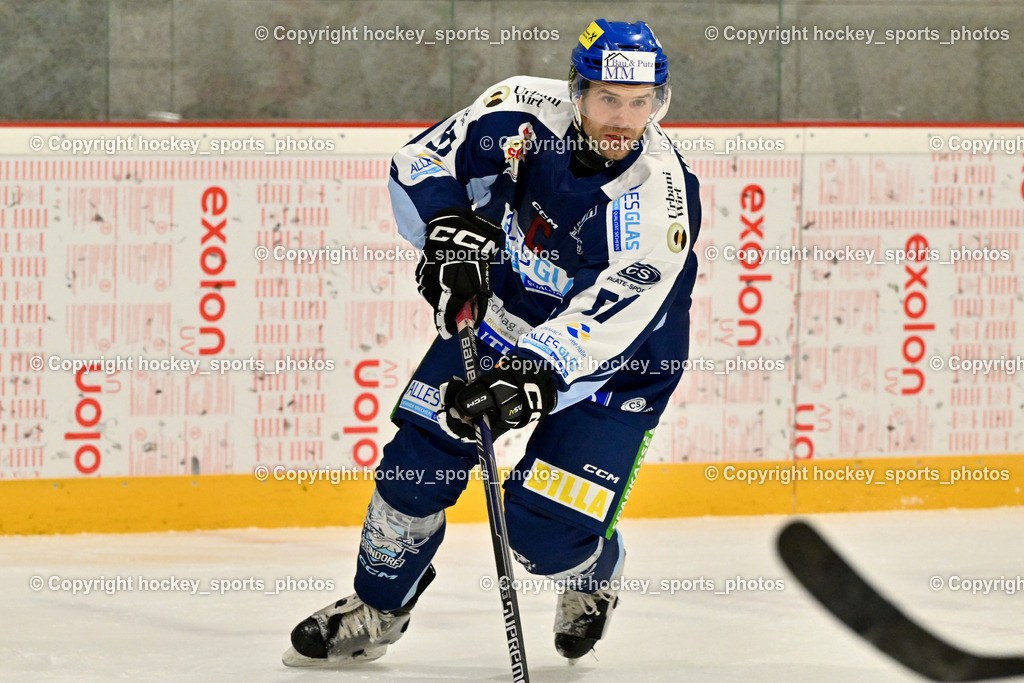 ESV FERLACH vs. ESC SOCCERZONE STEINDORF | #57 Wilfan Franz ESC Steindorf, ESV FERLACH vs. ESC SOCCERZONE STEINDORF, ESV FERLACH vs. ESC SOCCERZONE STEINDORF am 22.11.2024 in Ferlach (Eishalle Ferlach ), Austria, (Photo by Bernd Stefan)