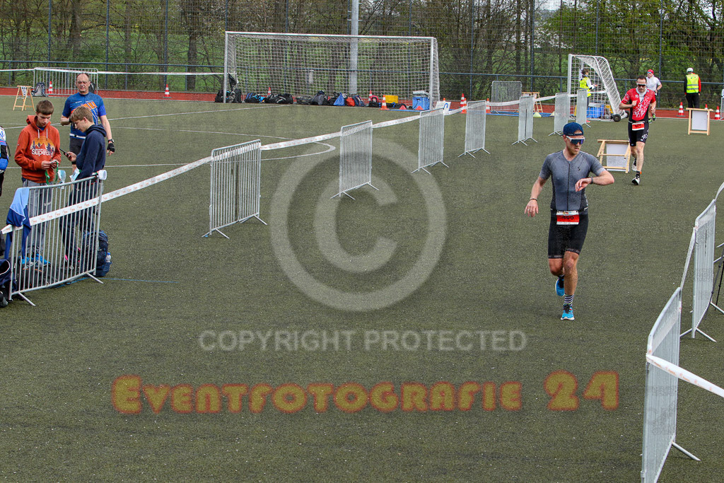 230423_1054_EV8_8196 | Sportfotografie im Rhein-Sieg Kreis, Köln, Bonn, NRW, Rheinland Pfalz, Hessen, etc. Unser Tätigkeitsfeld umfasst den Laufsport vom Volkslauf über den Marathon, Duathlon, Triathon bis zum Ultralauf wie Kölnpfad Ultra oder Schindertrail.