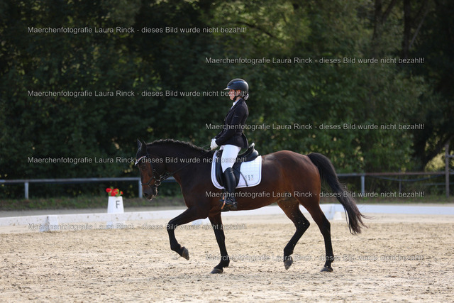 HG9A9967 | laurarinckfotografie - Realisiert mit Pictrs.com