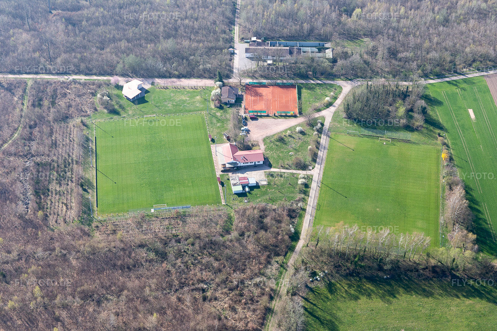 Luftbild: Freizeitzentrum in Steinweiler im Bundesland Rheinland-Pfalz in Deutschland. Foto: IMG_113317.jpg vom 30.03.2019 durch Werner Riehm/FLY-FOTO.de