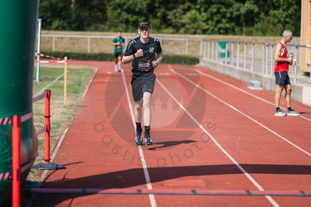 2026-07-26 Halbmarathon Moenchsdeggingen - 00576 | bastis.photos - Realisiert mit Pictrs.com