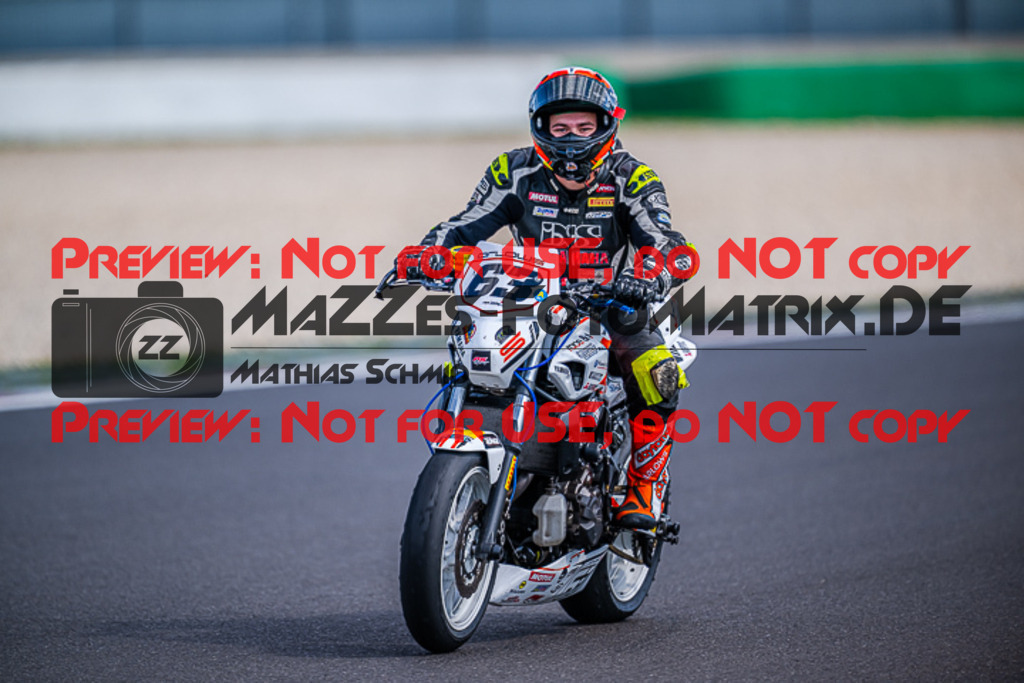 MaZZes_FotoMatrix_220507_99033 | Fotograf Mathias Schmid
Sportfotograf,
Eventfotograf,
Hochzeitsfotograf,
Portraitfotograf