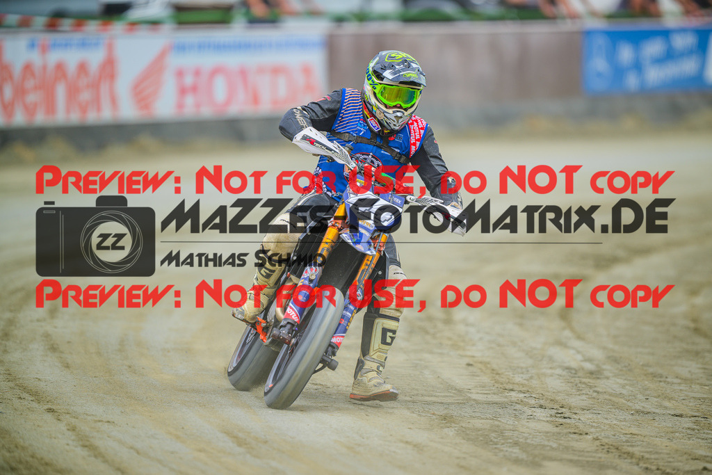 MaZZes_Fotomatrix_20250502_6007705_5621 | UE40