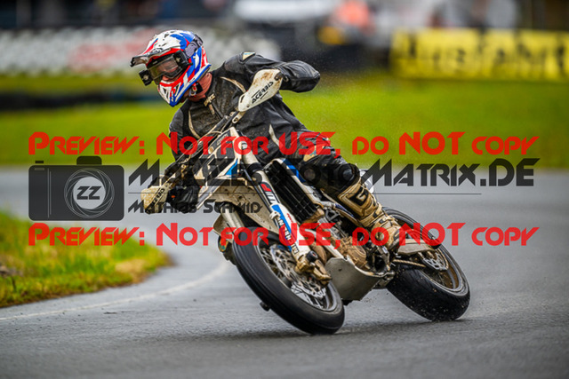 MaZZes_FotoMatrix_230812_6744 | UE40