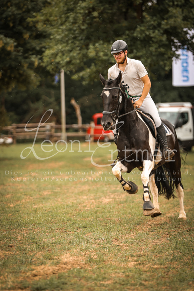 17.SaStA00234 | Leoni Ertmer Photography - Realisiert mit Pictrs.com