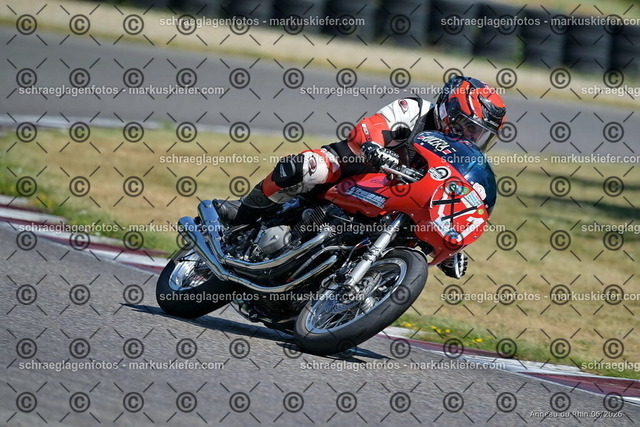 26bc03-1306 | markuskiefer.com - Realisiert mit Pictrs.com