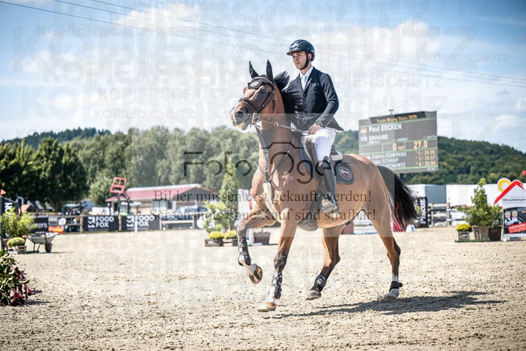 DOS_3971 | Entdecke hochwertige Reitturnierfotos von Foto Oger. Professionell, emotional und authentisch – jetzt Lieblingsmomente im Shop bestellen.Deutschlandweite Turnierfotografie. - Realisiert mit Pictrs.com