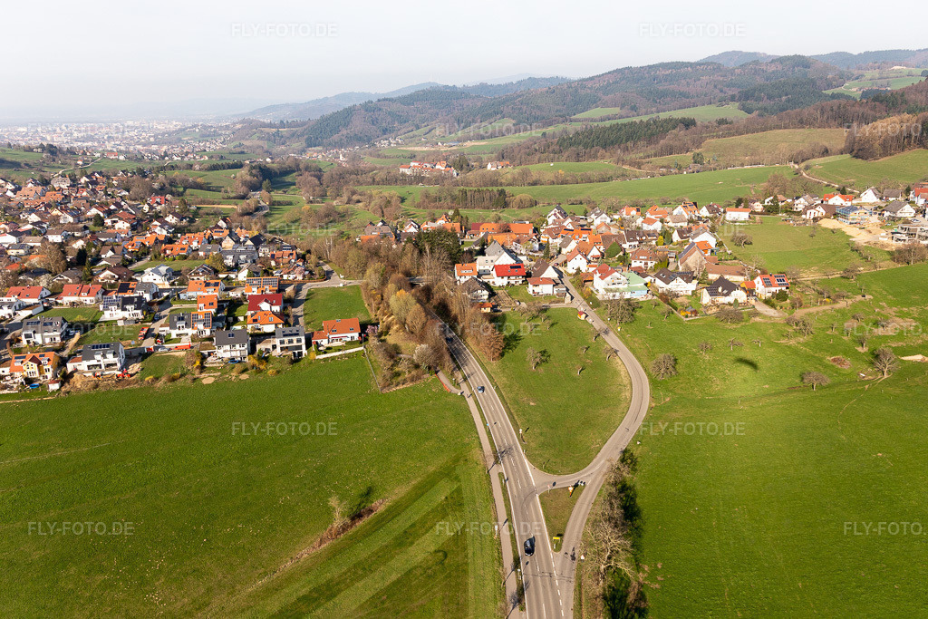 Luftbild: Ortsansicht in Wittnau im Bundesland Baden-Württemberg in Deutschland. Foto: IMG_113006.jpg vom 22.03.2019 durch Werner Riehm/FLY-FOTO.de