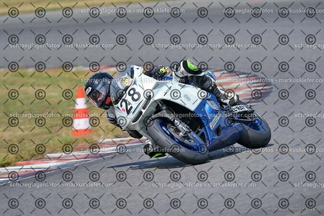 25bt04-1746 | markuskiefer.com - Realisiert mit Pictrs.com