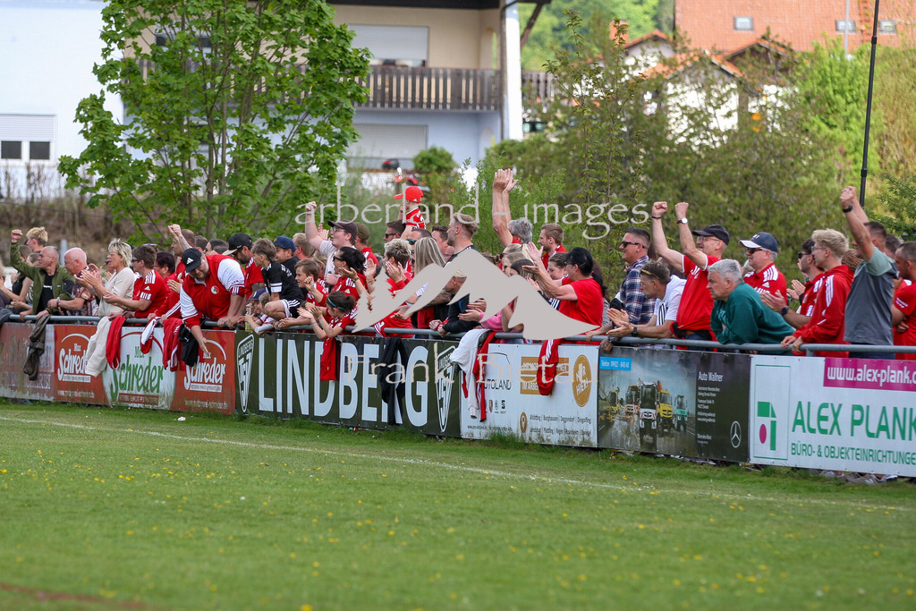 993T0451 | Medien- Sport- Entertainmentfotos