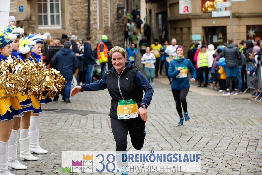 5km Roewisch Wohnbau Cup | 3 Koenigslauf 2024 5km Roewisch Wohnbau Cup - Realisiert mit Pictrs.com