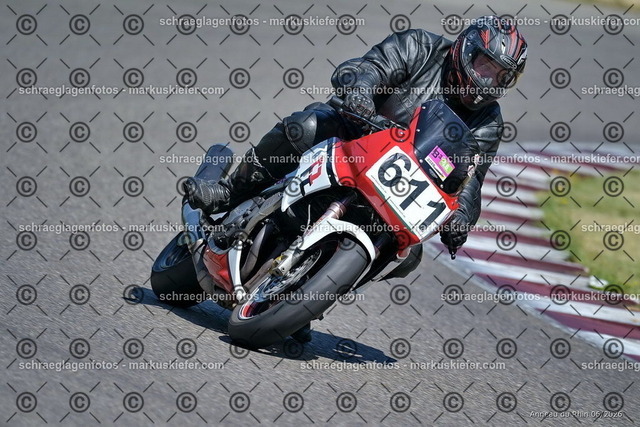 26bc03-1149 | markuskiefer.com - Realisiert mit Pictrs.com