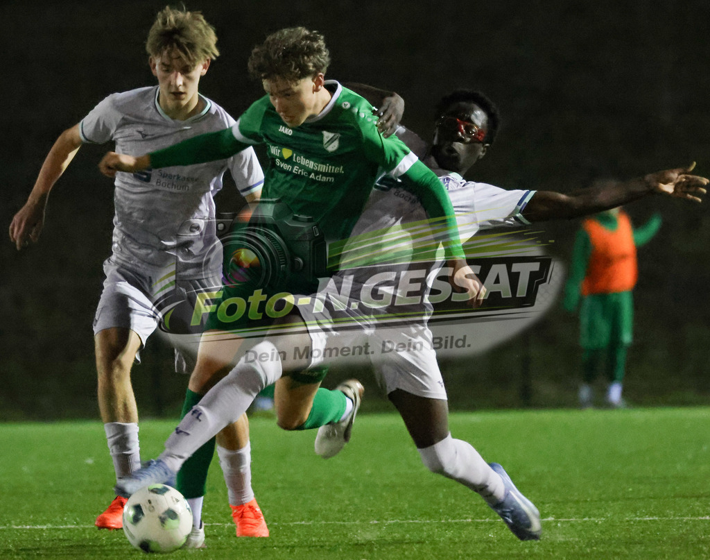 SV Rödinghausen - VfL Bochum | Auf dem Bild zu sehen: grün SV Rödinghausen ; grau VfL BochumSV Rödinghausen, VfL Bochum, Saison 25/26, C-Jugend Westfalenpokal, Deutschland - Realisiert mit Pictrs.com