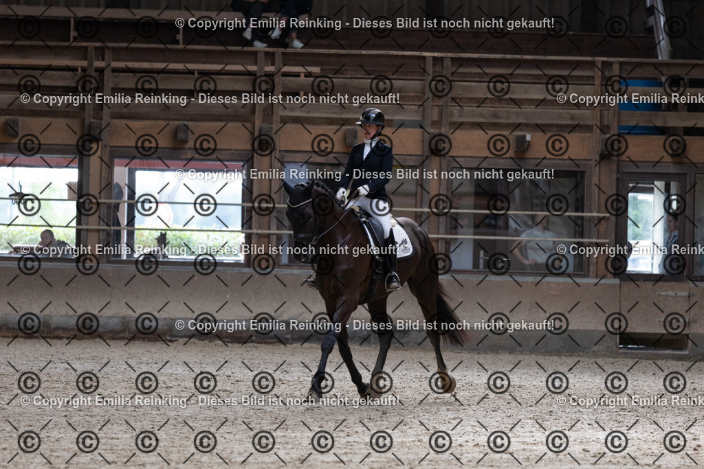 CL5A0575 | Emilia Reinking Fotografie - Realisiert mit Pictrs.com