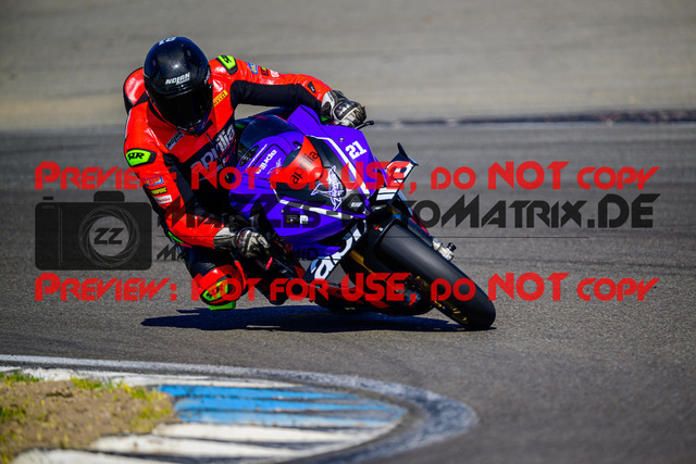 MaZZes_Fotomatrix_20250407_6007705_4791 | WEISS