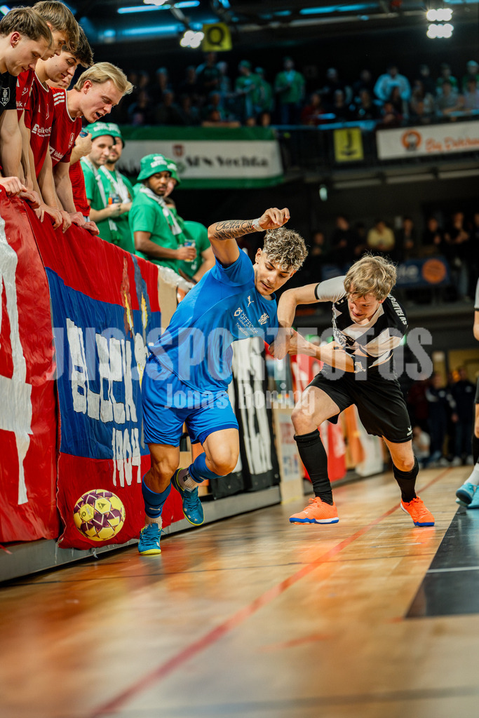 39. OM-Supercup-11 | jns.sportfotos - Realisiert mit Pictrs.com